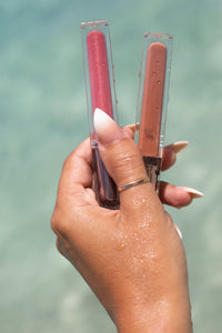 Hydrating Lipgloss by Luna Rosa. Shade: Beso